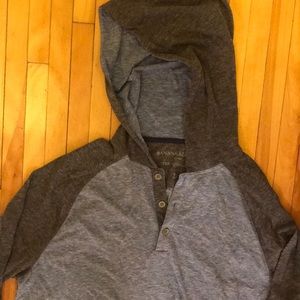 Men’s Banana Republic “The Vintage T” Hoodie